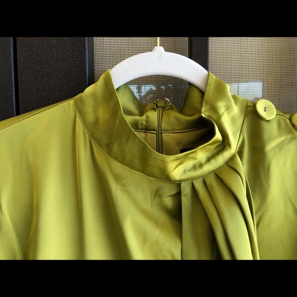 Alexia Admor Chartreuse Mock Neck Satin Midi Dress - Picture 5 of 11